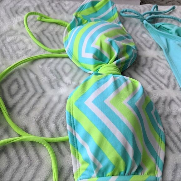 G21 Bikini set swim wear swimsuit Medium @O - Picture 5 of 10